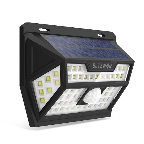 Blitzwolf BW-OLT1 kültéri napelemes LED lámpa mozgás- és szürkületérzékelővel, 2200mAh